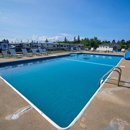 Narrows Too Camping Resort Loft Cottage 12 特伦顿 外观 照片